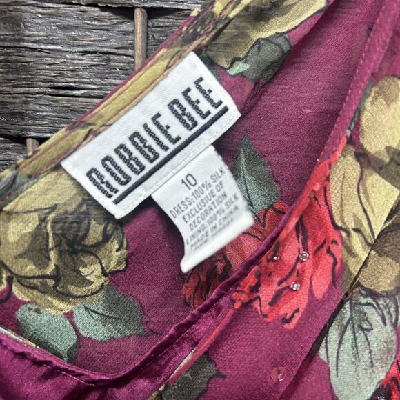 Floral Sleeveless Dress - Picture 6 of 9